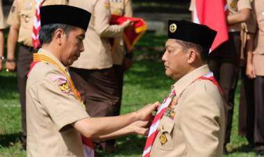 Presiden Lantik Budi Waseso Ketua Kwarnas Pramuka 2018-2023
