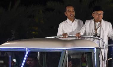 Jokowi-Ma'ruf Berangkat dari Istana Ke Lokasi Debat