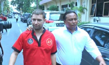 Tahanan Narkoba Asal Prancis Kabur, Begini Penyidik Periksa Rekaman CCTV di Polda NTB