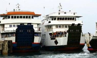 Aktivitas Pelayaran Jailolo-Ternate Masih Ditutup