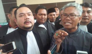 Buni Yani Subuh Tidak Berada di Kediamannya?