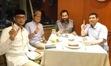 Bersama Mantan Panglima GAM, Sandi  Sapa Milenial