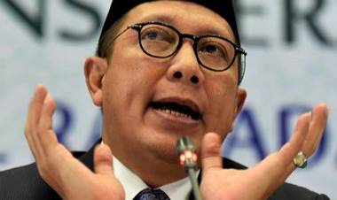 Menag Tabayun, Tanya Fadli Zon: Siapa Sosok Kau di 'Doa yang Ditukar'?