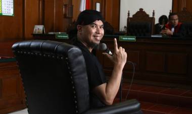 Diadili Lagi, Ahmad Dhani Didakwa Pasal Pencemaran Nama Baik