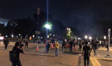 Polisi Barikade Lokasi Ledakan dan Kerahkan Anjing Pelacak