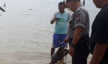 Misteri Mayat dalam Karung di Pantai Telukawur