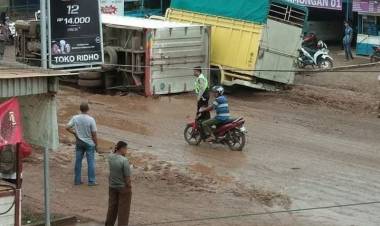 Jalan Lintas Timur Palembang-Jambi Rusak Parah Mulai Diperbaiki