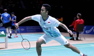 Tumbangkan Lin Dan, Ginting Lolos ke Semifinal Swiss