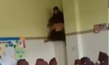 Viral Panjat Dinding Sekolah, Kelakuan Anak SD Ini Mirip Sipdergirl
