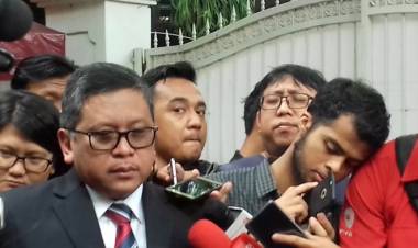 Hasto: Tokoh Besar NU, PKB, dan PPP Bergerak Bendung Gerak-gerik HTI di Belakang Prabowo-Sandi