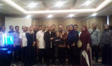 Forum Travel Umroh Kalsel Laporkan Monopoli Tiket Garuda ke KPPU