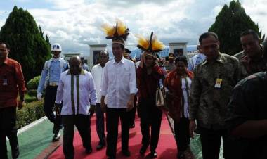 Soal Pengakuan Mantan Kapolsek Pasirwangi, Jokowi Minta TNI-POLRI Harus Jaga Netralitas