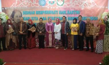 Peringati Hari Kartini, Sekda Fadhil: Jadilah Kartini Masa Kini