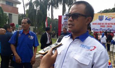 Buruh Depok Ikut Aksi Unjuk Rasa Di Jakarta, Wido: Idealnya Upah Diatas Rp8 Juta