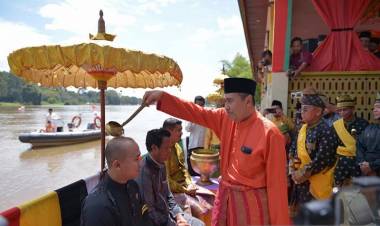 Tradisi "Belimau" Bukan Sekadar Mandi Massal Jelang Ramadhan