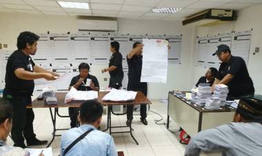 KPU Rekapitulasi Hasil Suara Pemilu 2019 Luar Negeri di Dua Lokasi