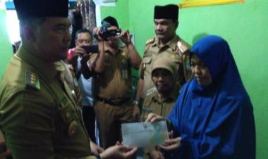 Kunjungi Rumah Duka KPPS, Walikota akan Keluarkan Sertifikat untuk Almarhum