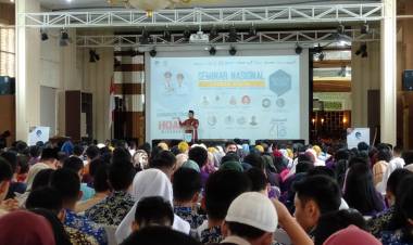 Buka Seminar Literasi Digital, Maulana: Kaum Milenial Cepat dan Mampu Beradaptasi dengan Teknologi