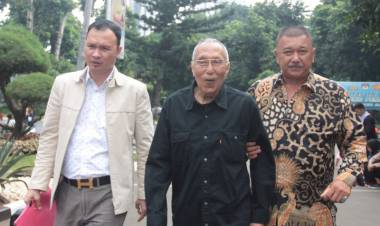 Duh! 2,5 Jam Menunggu, Akhirnya Permadi Batal Diperiksa