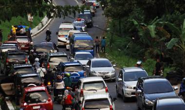 Waktu Tempuh Padang-Bukittinggi Sama Tahun Lalu? Begini Kata Polda