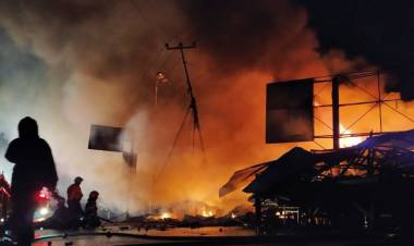 Bandung Lautan Api, 62 Kios di Pasar Ujung Berung Hangus Terbakar