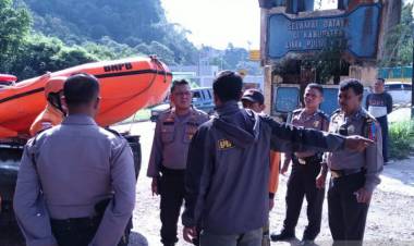 Satu Korban Mobil Masuk Jurang di Batang Agam Ditemukan Tewas 