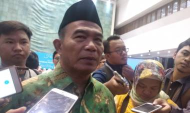 Mendikbud: Guru Tidak Perlu Gelisah Jika Dipindah