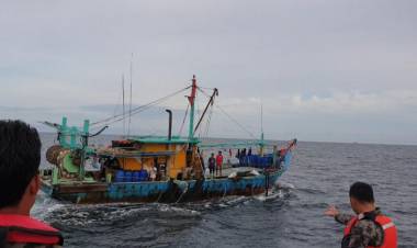 KKP Kembali Tangkap Kapal Ilegal Asal Malaysia