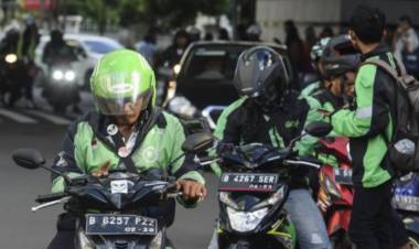 Pengemudi Ojek Online Keluhkan Sulit Tarik Dana yang Menjadi Haknya