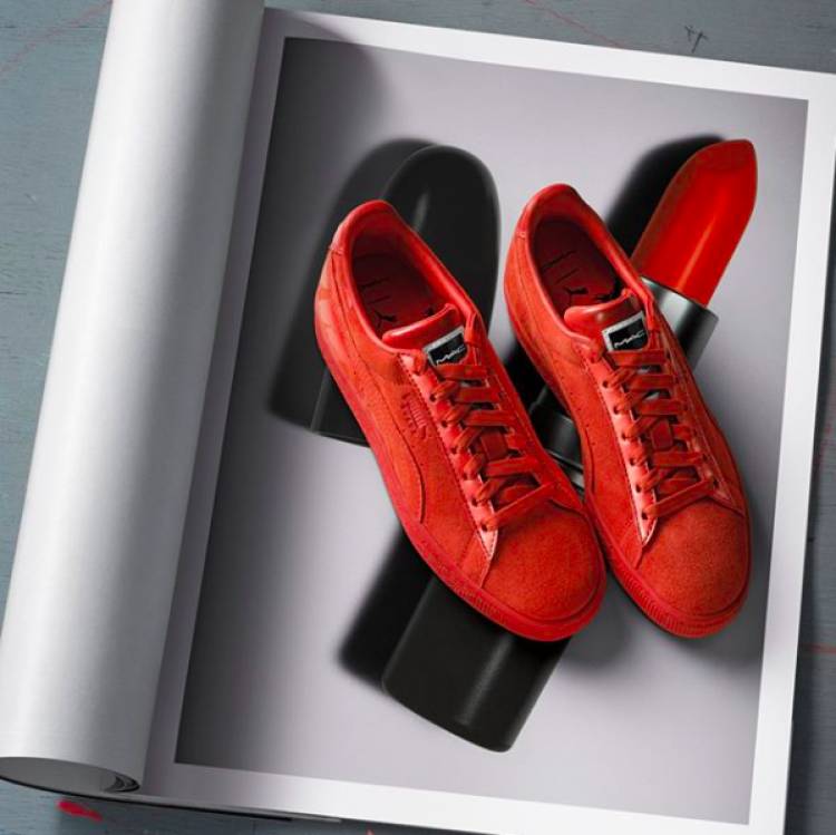 Untuk merayakan anniversary yang ke 50, PUMA berkolaborasi dengan MAC