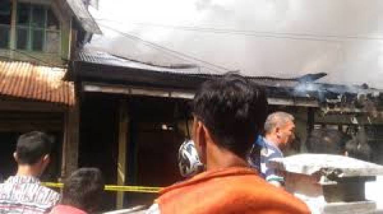 7 Rumah Terbakar di Kawasan Budiman Kota Jambi