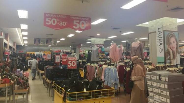 Ramayana Jambi Hari Pertama Lebaran Tetap Buka