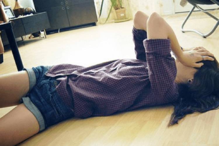 Kamu Anak Muda Usia 20-an? Jangan Takut Hadapi Sindrom Galau Ya!