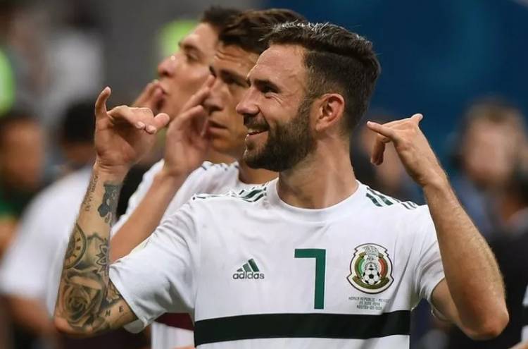 Arsenal Incar Miguel Layun pada Bursa Transfer Musim Panas 2018