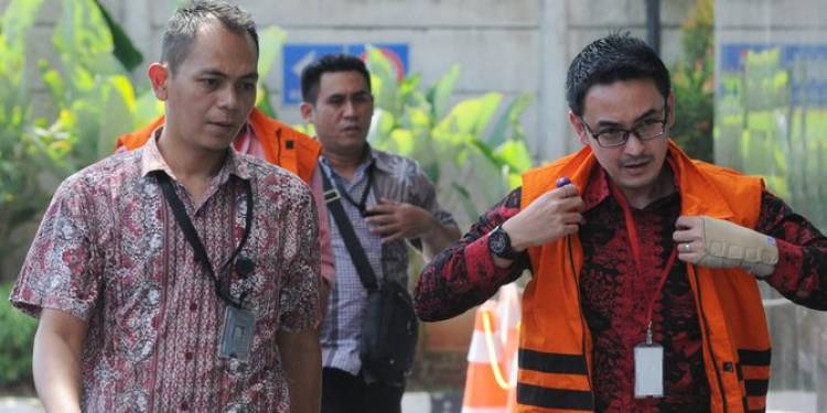 Gratifikasi Zumi Zola mencapai Rp 49 miliar dalam setahun