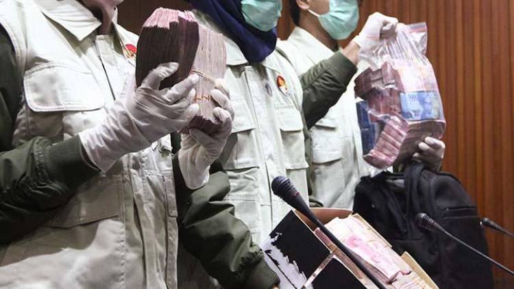 Hampir Semua Anggota DPRD Jambi Terima 'Duit Ketok'