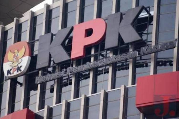 KPK Panggil Empat Tersangka Suap Anggota DPRD