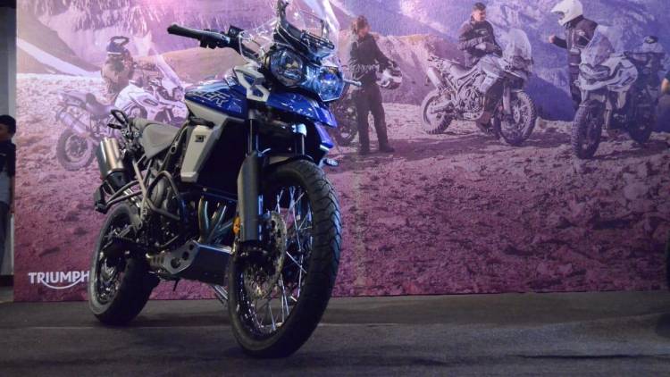 Triumph Luncurkan New Tiger 800 XCX, Harga Setara Toyota Fortuner