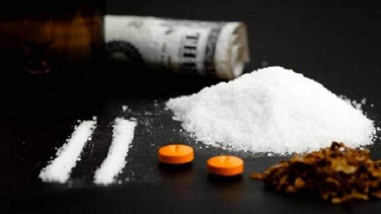 Diringkus Polisi Jambi Bandar Narkoba Ini Tanam Sabu Senilai Rp6 Miliar di Halaman Rumahnya