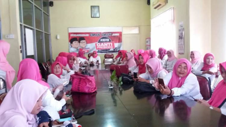 Ternyata Ini Alasan Dibentuknya Persaudaraan Emak-emak Jambi #2019GantiPresiden
