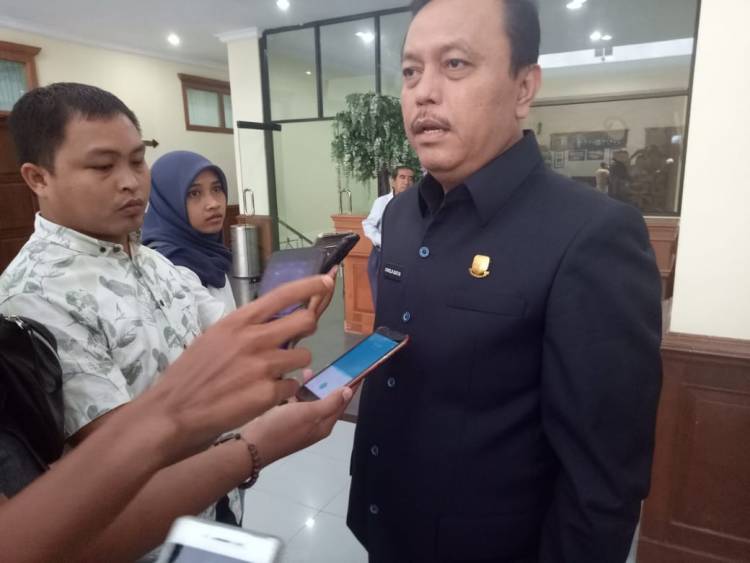 Cornelis: Banyak Pedagang yang Melaporkan Sewa Kios Angsoduo Baru Mahal