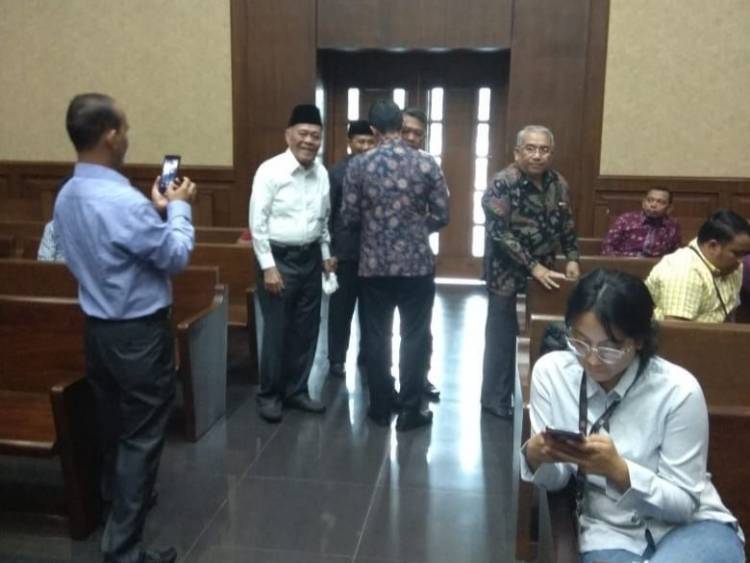 SIDANG LANJUTAN ZUMI ZOLA: Anggota DPRD Juber dan Popriyanto Kembalikan Uang Ketok ke KPK 