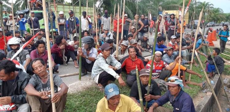 Ternyata Ini Penyebab Warga Bawa Bambu Runcing dan Senapan Geruduk Mapolres Batanghari