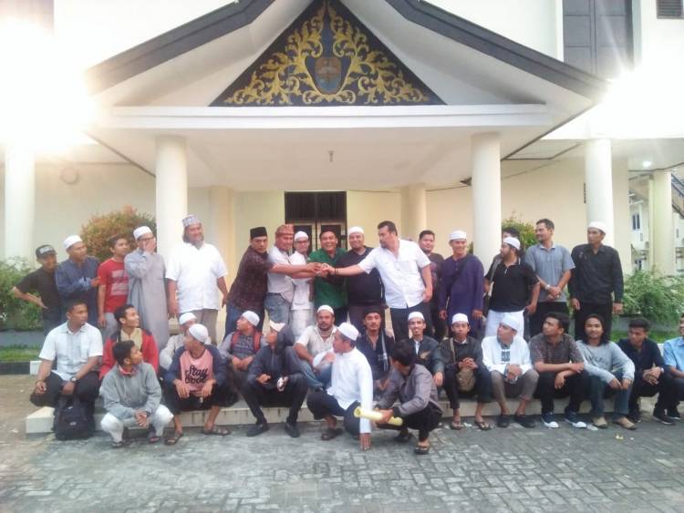 Aksi FPI Menolak Ketua Umum GP Ansor Berujung Dimediasi LAM Jambi