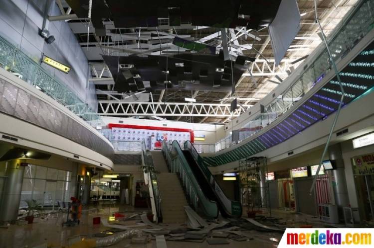 Ratusan Personel TNI dan Polri Sterilkan Bandara Mutiara Sis Al-Jufri Kota Palu