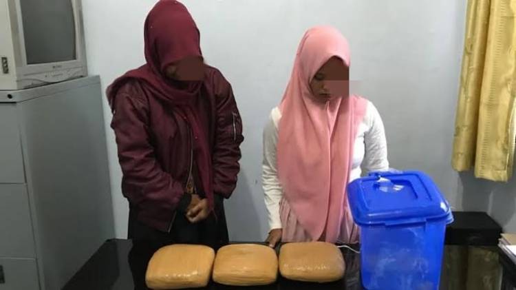 Ini Kronologis Penangkapan Wanita PNS dan Mahasiswi Aceh Bawa Ganja 2,7 Kilogram