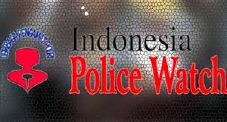 IPW: Bukan Tito Karnavian, Indonesialeaks Jelas Menyerang Jokowi 