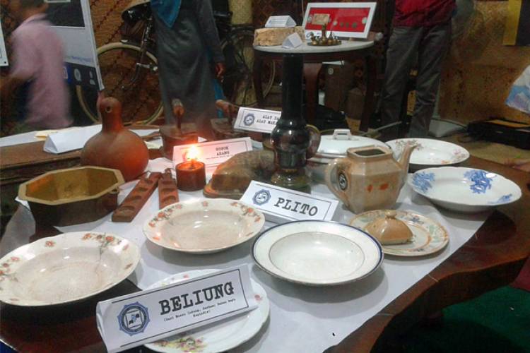 Benda Bersejarah 1700 Masehi di Sarolangun Dipamerkan  