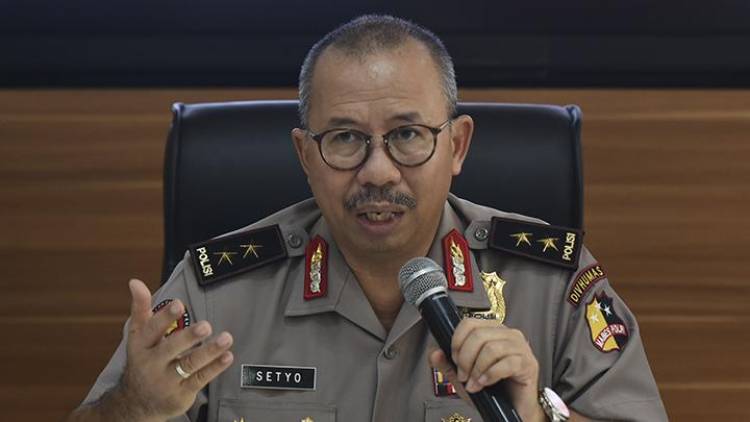 Kapolri Mutasi Kadiv Humas Mabes Polri