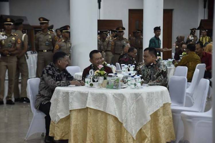 KSAD Mewisuda 131 Purnawira Pati TNI AD